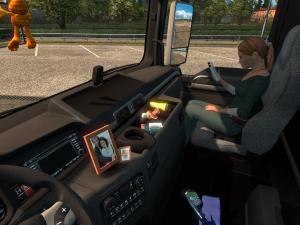 Мод SiSL’s Mega Pack Cabin Accessories версия 2.5 Updated для Euro Truck Simulator 2 (v1.25, - 1.27.x)