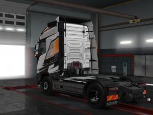 Мод Скин Custom для Volvo FH 2012 версия 1.0 для Euro Truck Simulator 2 (v1.28.x)