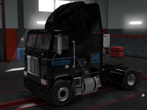 Мод Скин «Road Ranger Towing» для Freightliner FLB v1.0 для Euro Truck Simulator 2 (v1.28.x)