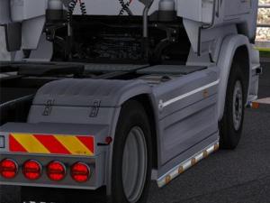 Мод Small Light Lollipop + Turn Signals for all trucks v1.0 для Euro Truck Simulator 2 (v1.4.x, - 1.34.x)