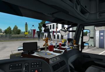 Мод Table & wind-shield set for Actros MP3 v1.1 для Euro Truck Simulator 2 (v1.28.x, - 1.31.x)