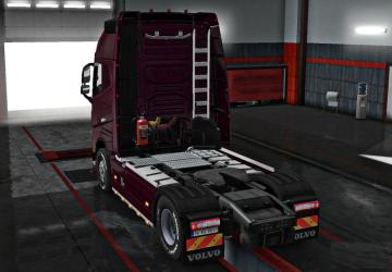 Мод Volvo FH16 Accessories + Interior версия 4.5 для Euro Truck Simulator 2 (v1.32.x)