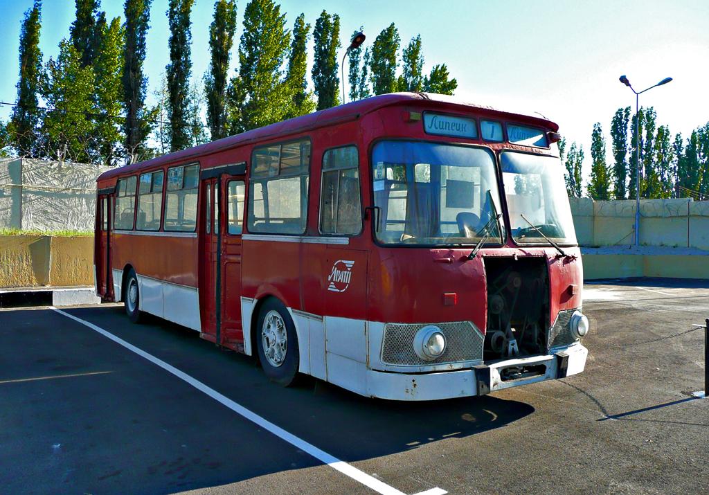 192 автобус оренбург. 192 Автобус. Тайгер 192 автобус. Автобус 192 кольцо.